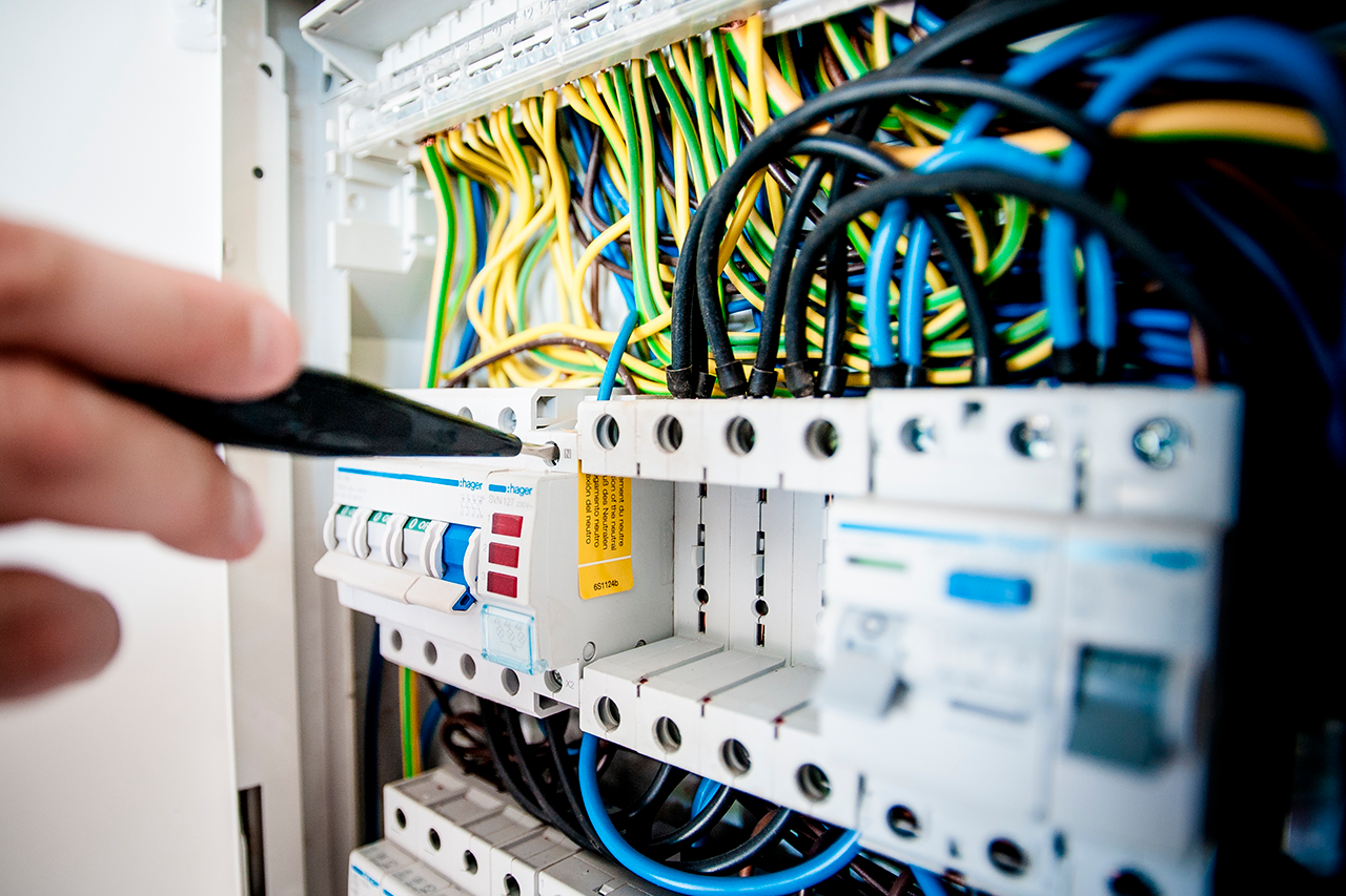 Eletricista-Industrial-em-sao-Paulo