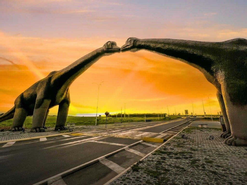 sousa_portal_entrada_dinossauros_secom_pb_66b5e482b594c