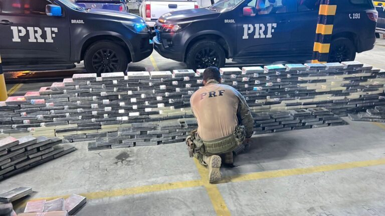 PRF-apreende-13-tonelada-de-cocaina-em-Alhandra-na-maior-operacao-da-historia-da-Paraiba-1