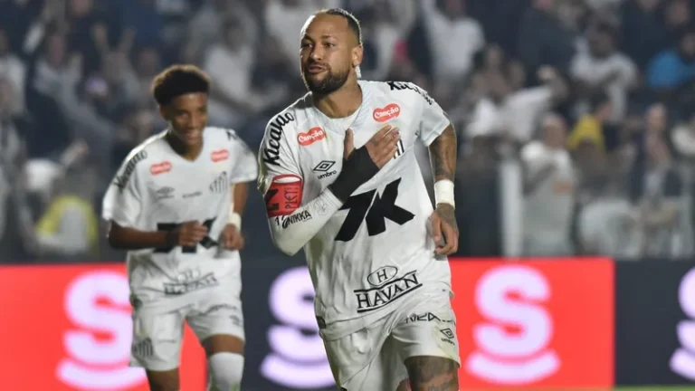 NEYMAR-FAZ-GOL-DECISIVO-NO-SANTOS-JPEG