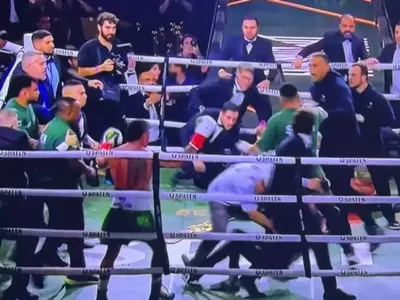 luta-entre-popo-freitas-e-wanderlei-silva-e-marcada-por-confusao-81714_400x300