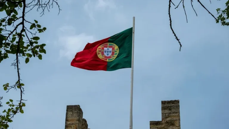mudancas-na-lei-de-imigracao-em-portugal-13106_800x450