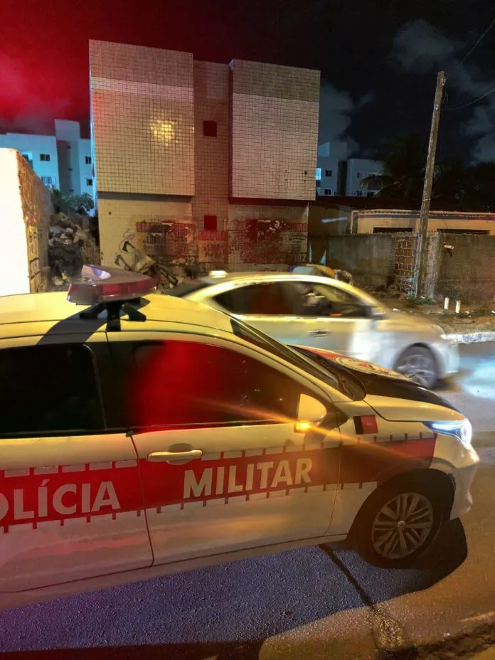 2af70ca9-893f-47c8-9ba1-e66258021144-696x928