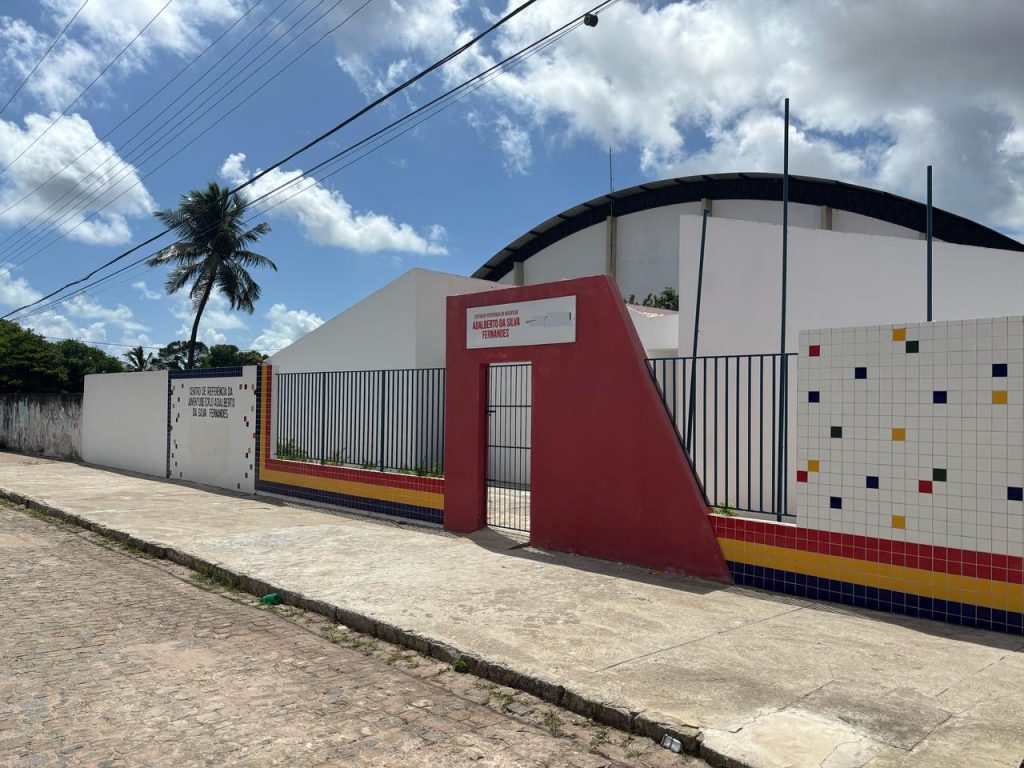 Centro-de-Referencia-da-Juventude-CRJ-Adalberto-da-Silva-Fernandes