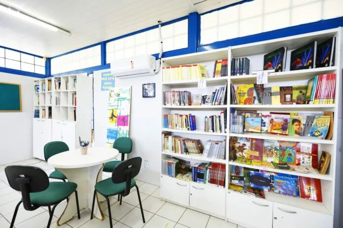 SEDEC_Biblioteca_Industria_do_Conhecimento_Foto_Quel_Valentim01-1024x683-1-696x464