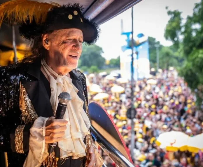 alceuvalenca-696x603