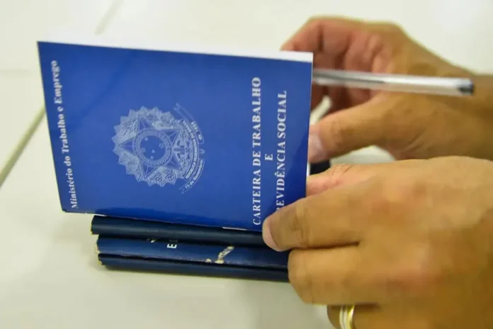Paraiba-registra-4o-maior-crescimento-de-empregos-formais-do-Brasil-em-2025-696x464