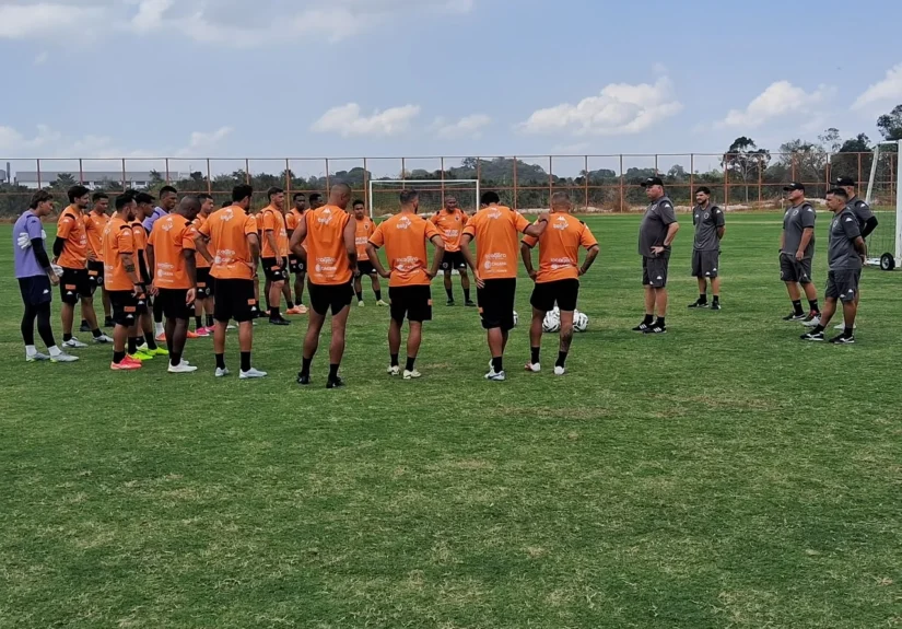 Botafogo-PB-treina-em-Manaus-e-encerra-preparacao-para-duelo-contra-o-Amazonas