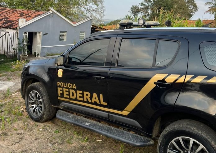 policia-federal-e1758194093175-696x492