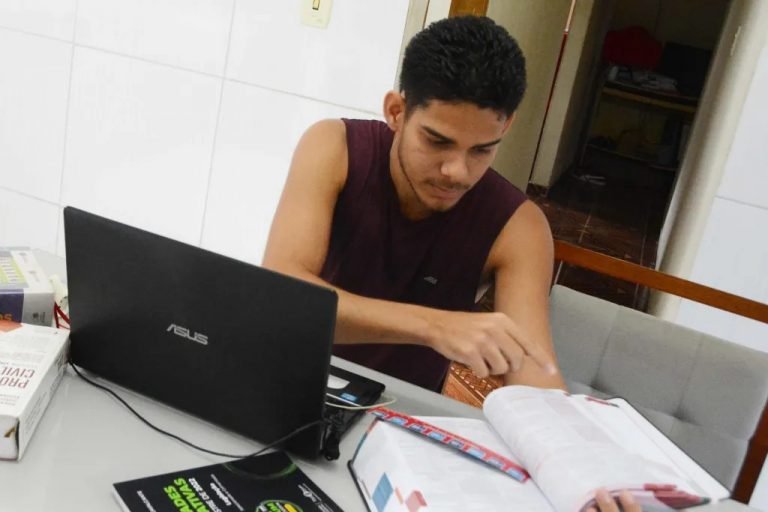 WhatsApp-Image-2024-04-20-at-08.23.58-768x512