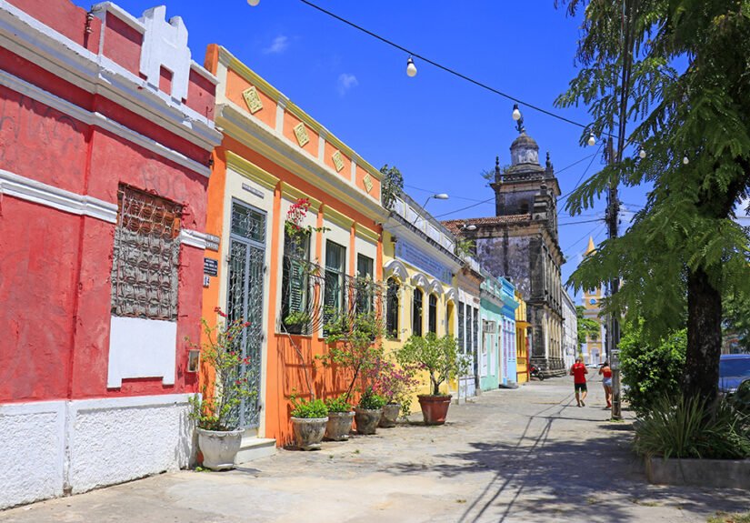 Casarões coloridos no Centro Histórico de João Pessoa