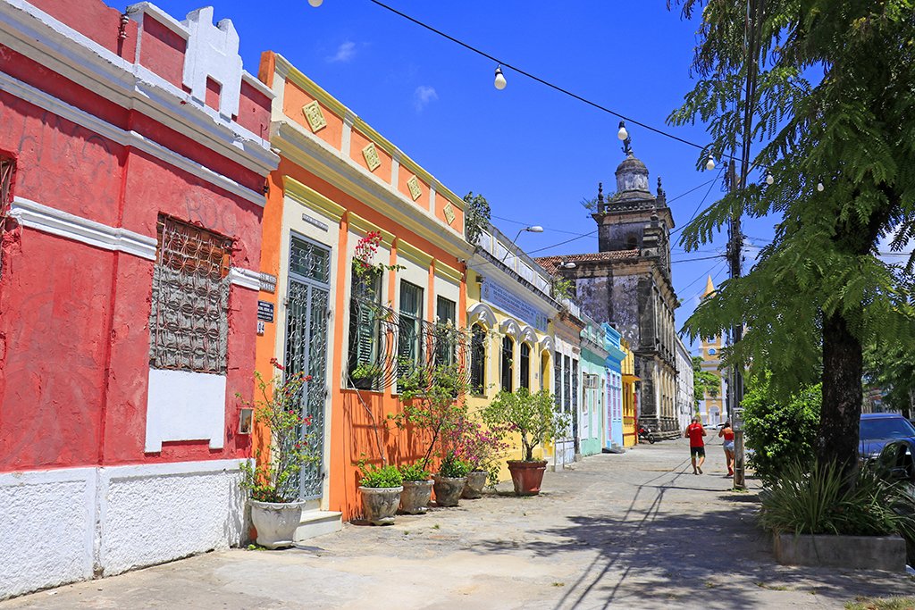 Casarões coloridos no Centro Histórico de João Pessoa