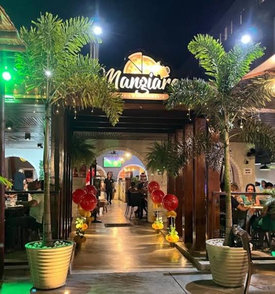 Publicação da pizzaria nas redes sociais