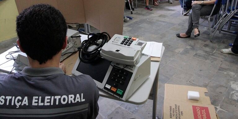 Urna eletrônica